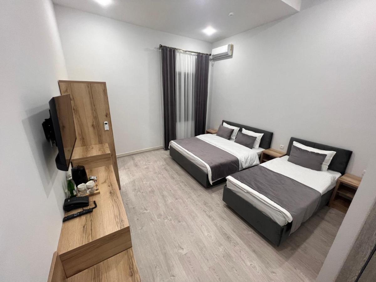 Rever Hotel Tashkent Ngoại thất bức ảnh